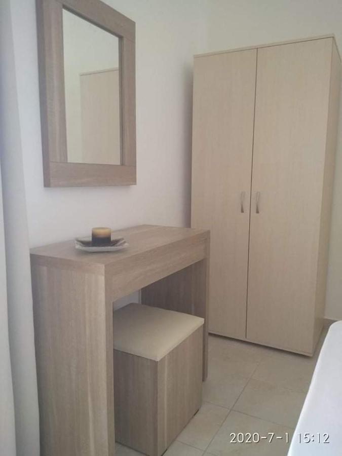 איפסוס Kelly Apartments מראה חיצוני תמונה