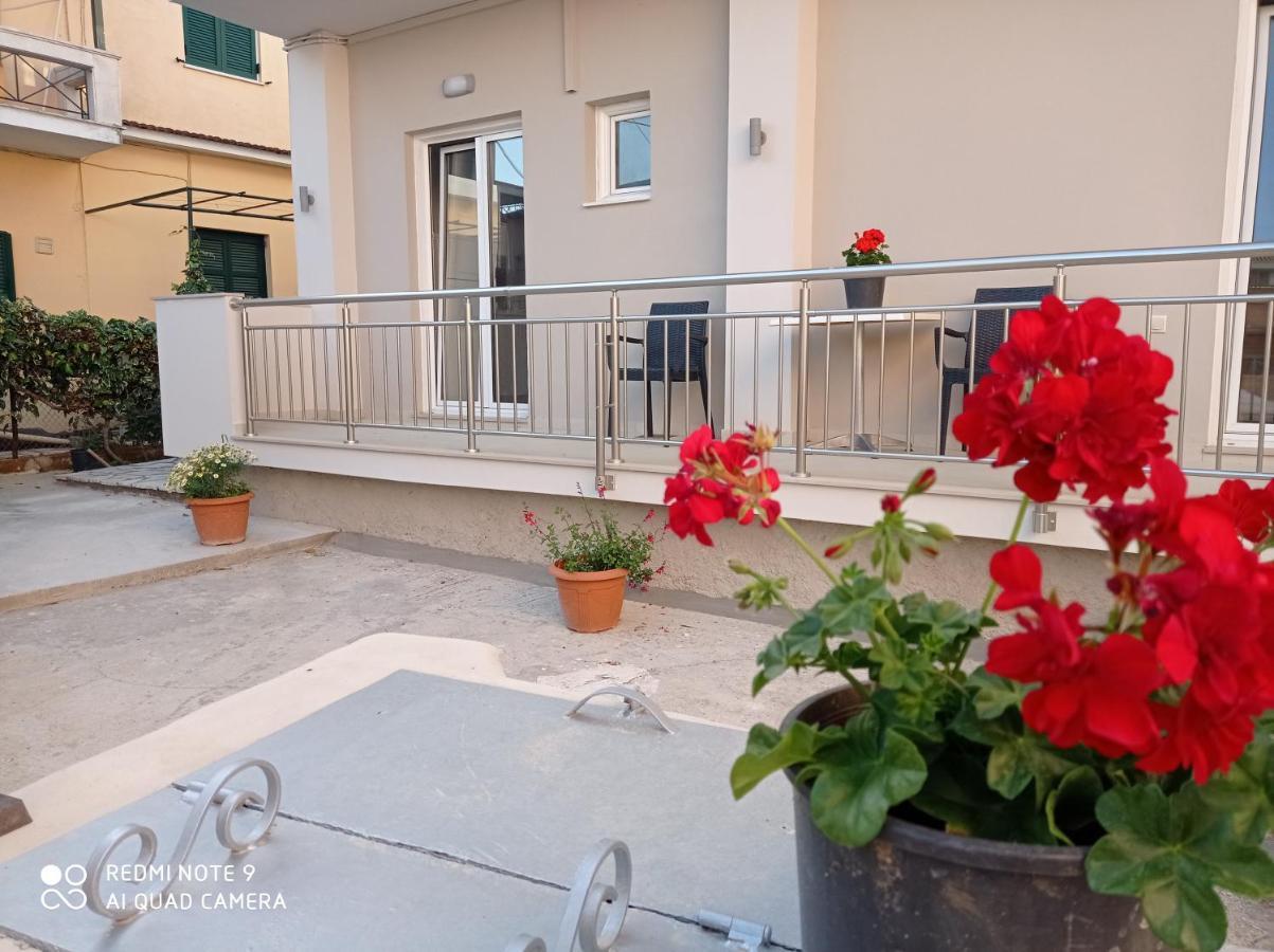 איפסוס Kelly Apartments מראה חיצוני תמונה