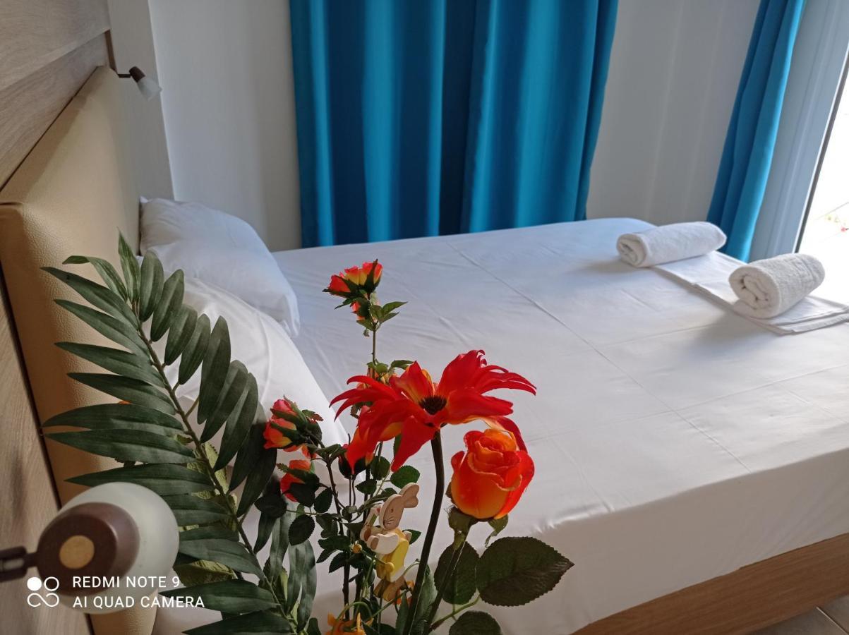 איפסוס Kelly Apartments מראה חיצוני תמונה